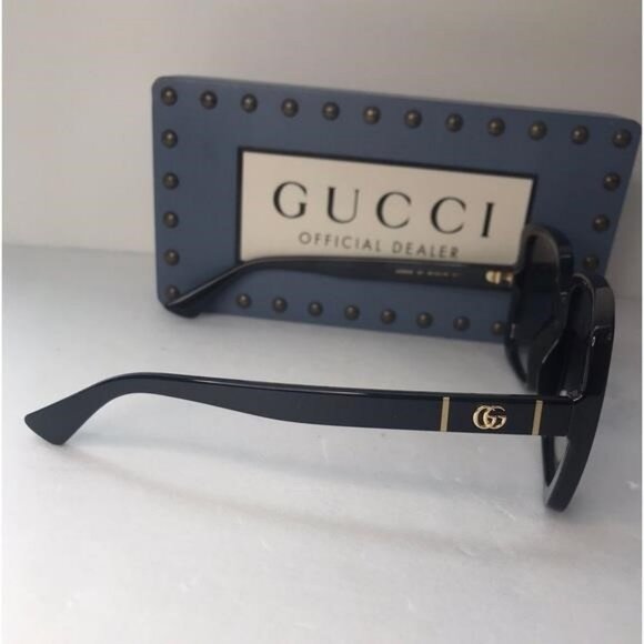 Authentic Gucci Grey Gradient Square Ladies Sunglasses GG0632S 001 main image 14